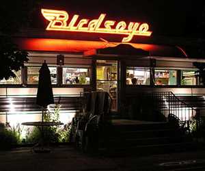 Birdseye Diner at night